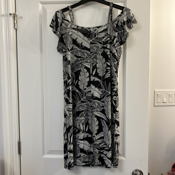 Block floral dress - Picture 2 of 2